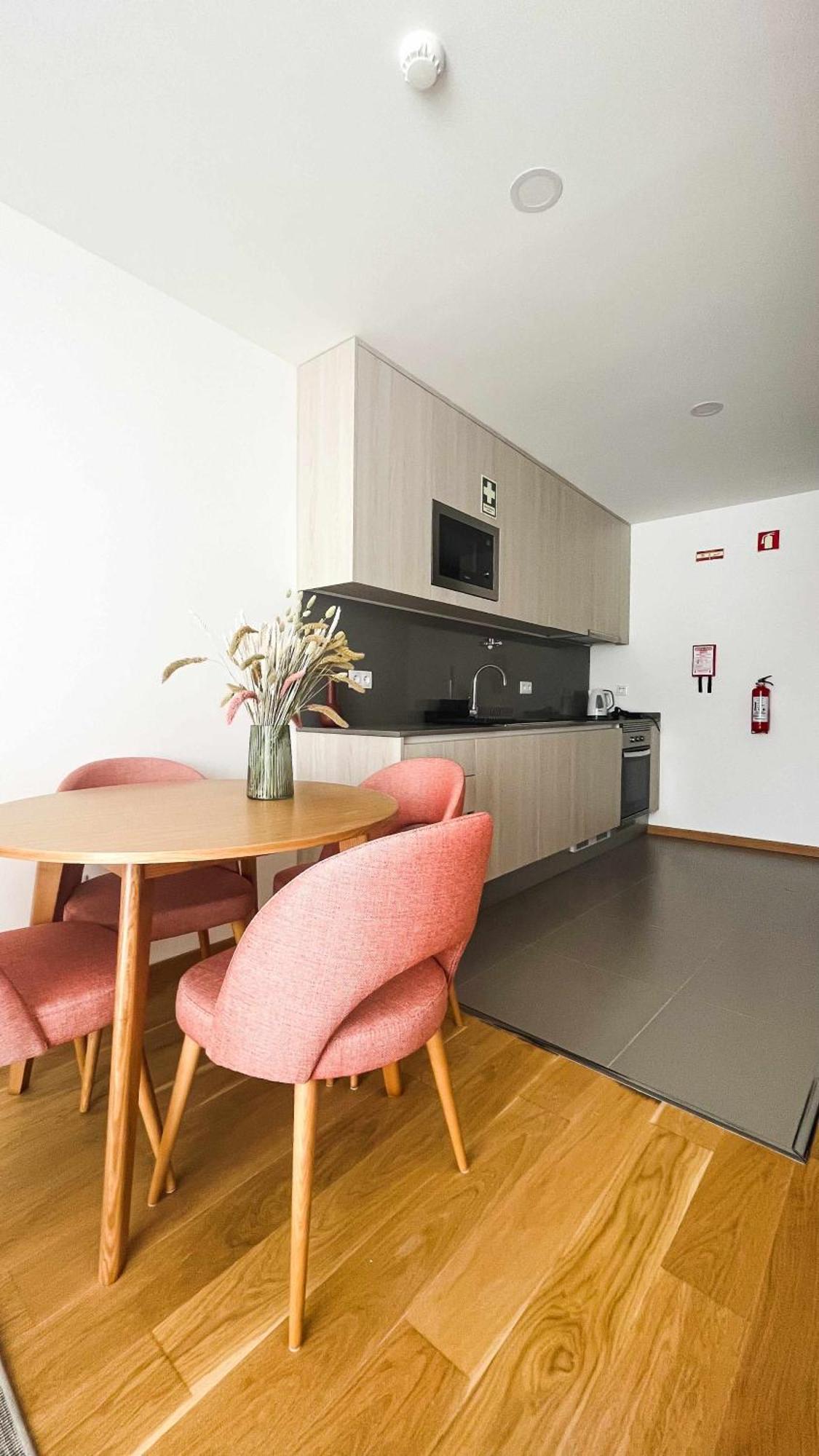 Apolo71 Alojamentos Bragança Exteriér fotografie
